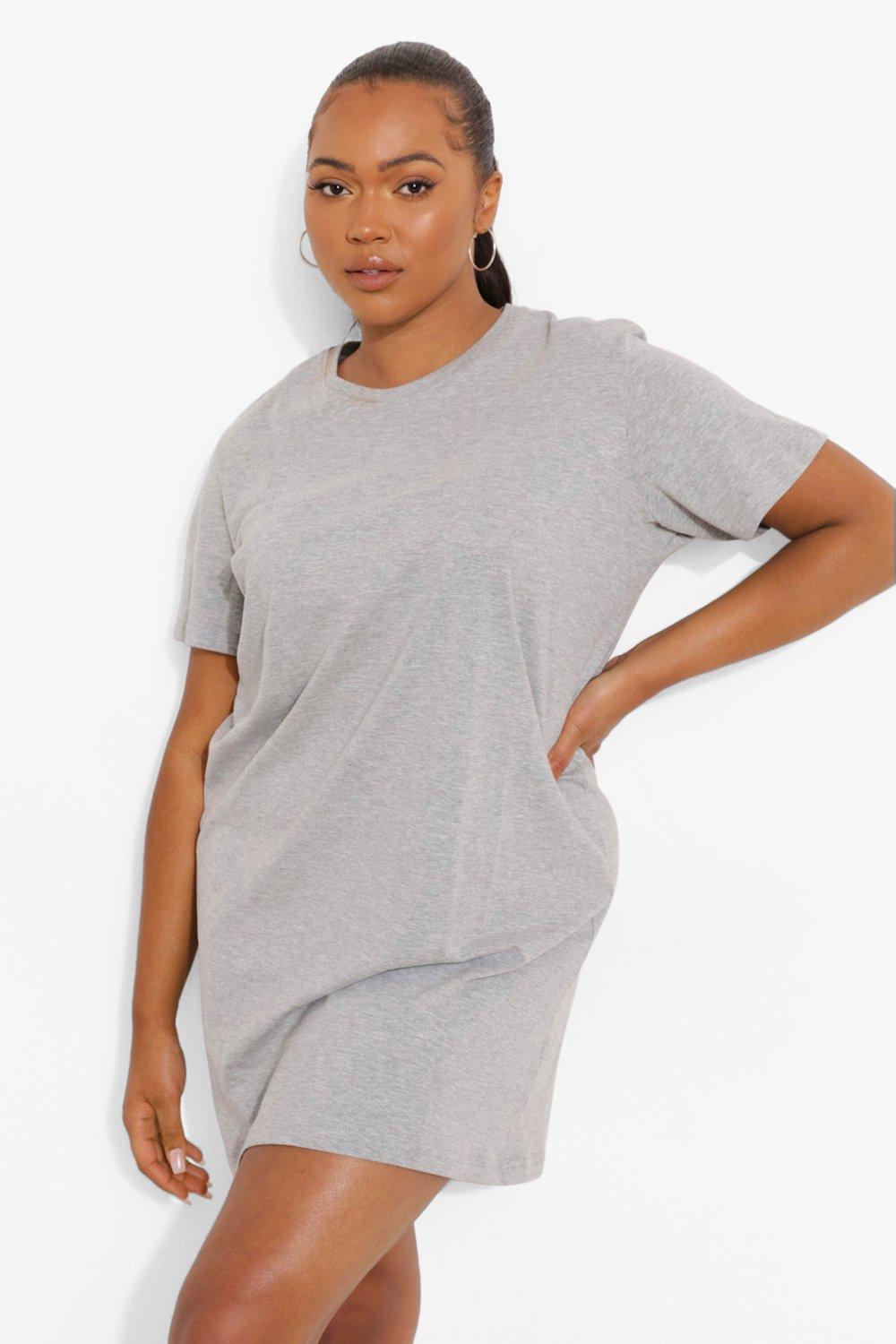 Boohoo plus t 2025 shirt dress